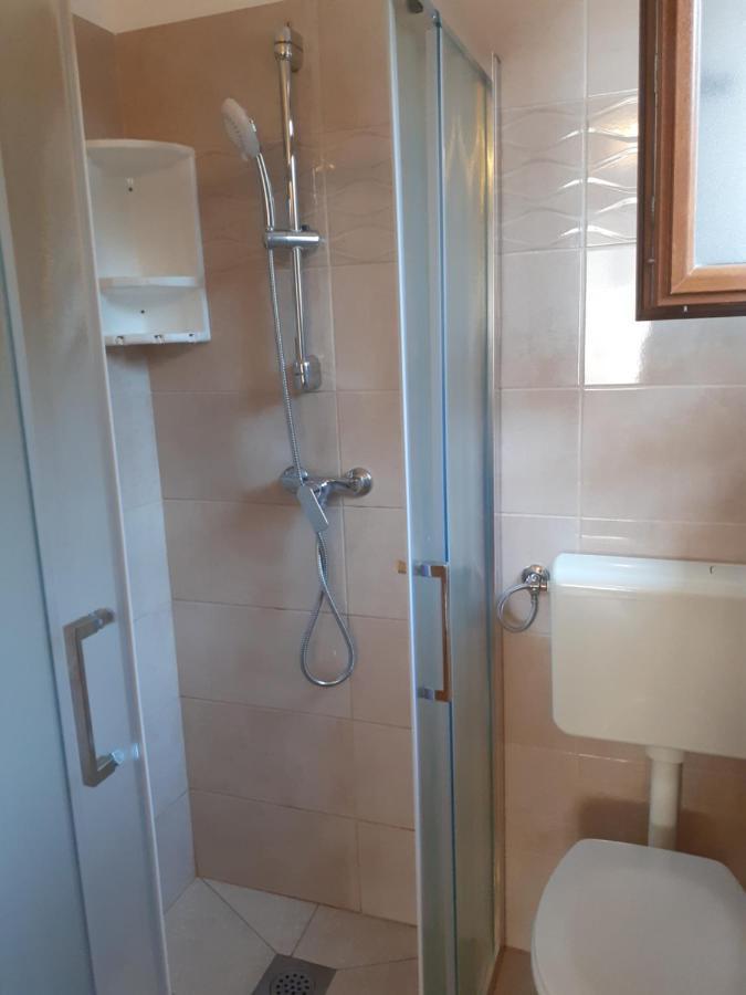 Apartman Paola Apartment Malinska Bagian luar foto