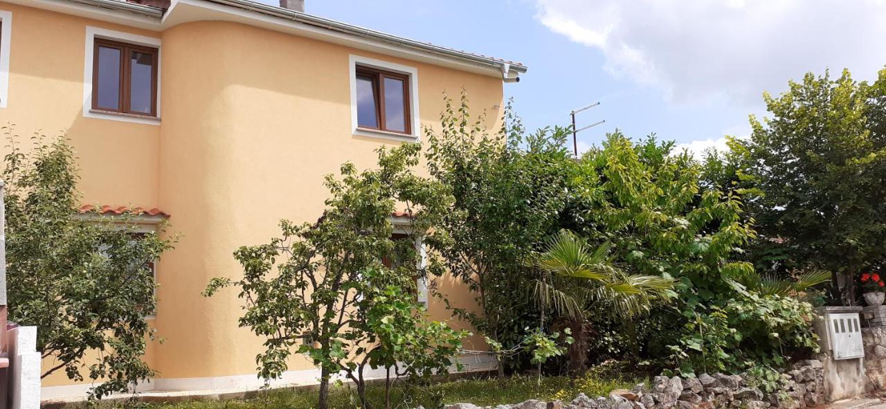 Apartman Paola Apartment Malinska Bagian luar foto